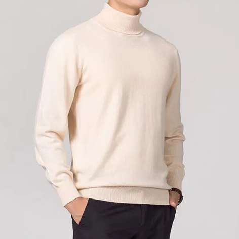 Kuscheliger Herren Strickpullover mit Rollkragen, weich & warm. Ideal für freizeitliche und elegante Herrenmode.