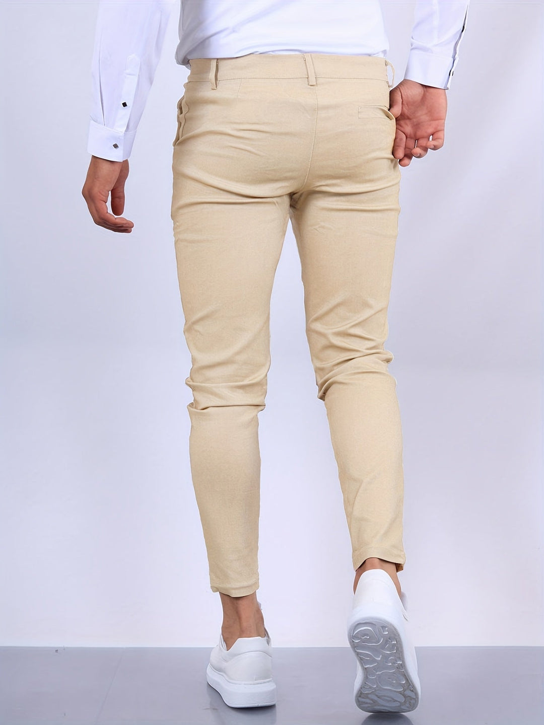Premium Herren Chino Noah Hose: Komfortabel, stilvoll und ganzjährig tragbar für Männer.