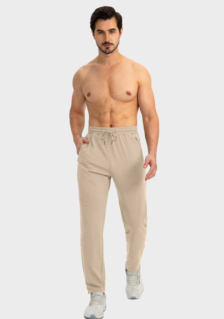 Elegante Herren-Jogginghose für Sport & Freizeit. Stylischer Tapered Fit & hoher Tragekomfort garantiert.