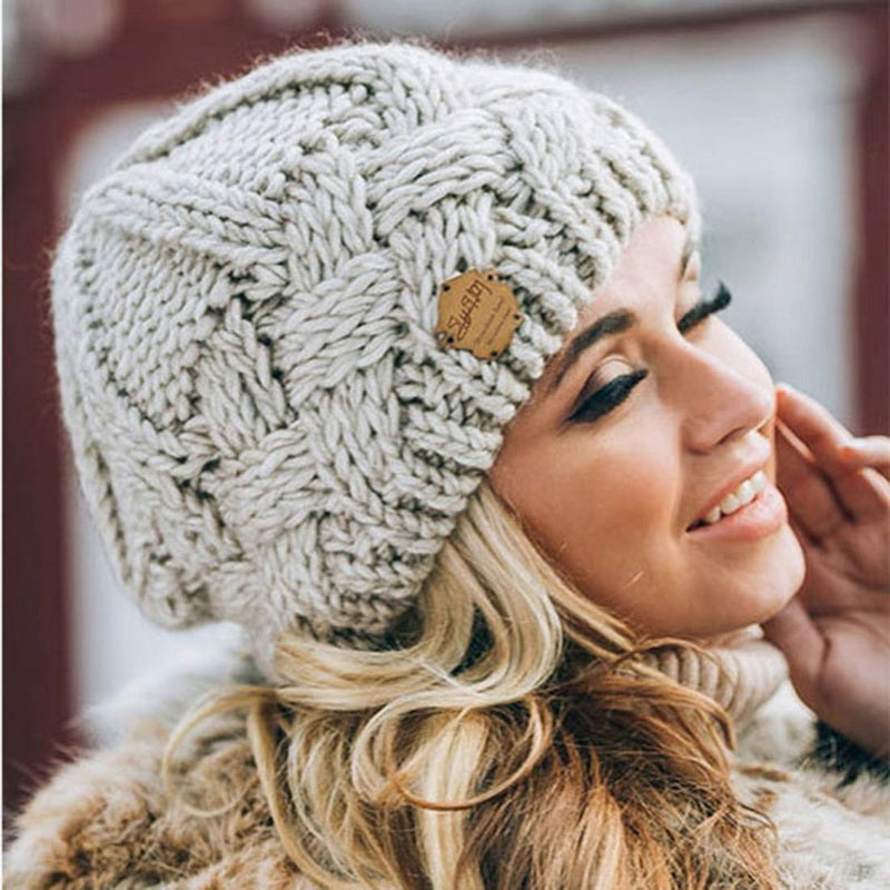 Modische Unisex Wintermütze. Warme Strickmütze für Damen & Herren. Ideale Beanie für Herbst & Winter.
