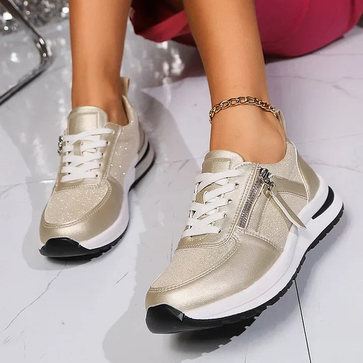 Stabiler Damen Sneaker mit elegantem Reißverschluss, für stilvollen Komfort.