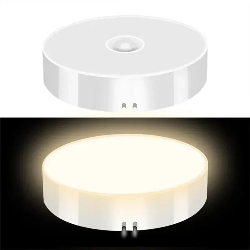 Smartes LED-Bewegungssensorlicht, ideal als Zusatzbeleuchtung in dunklen Ecken des Hauses.