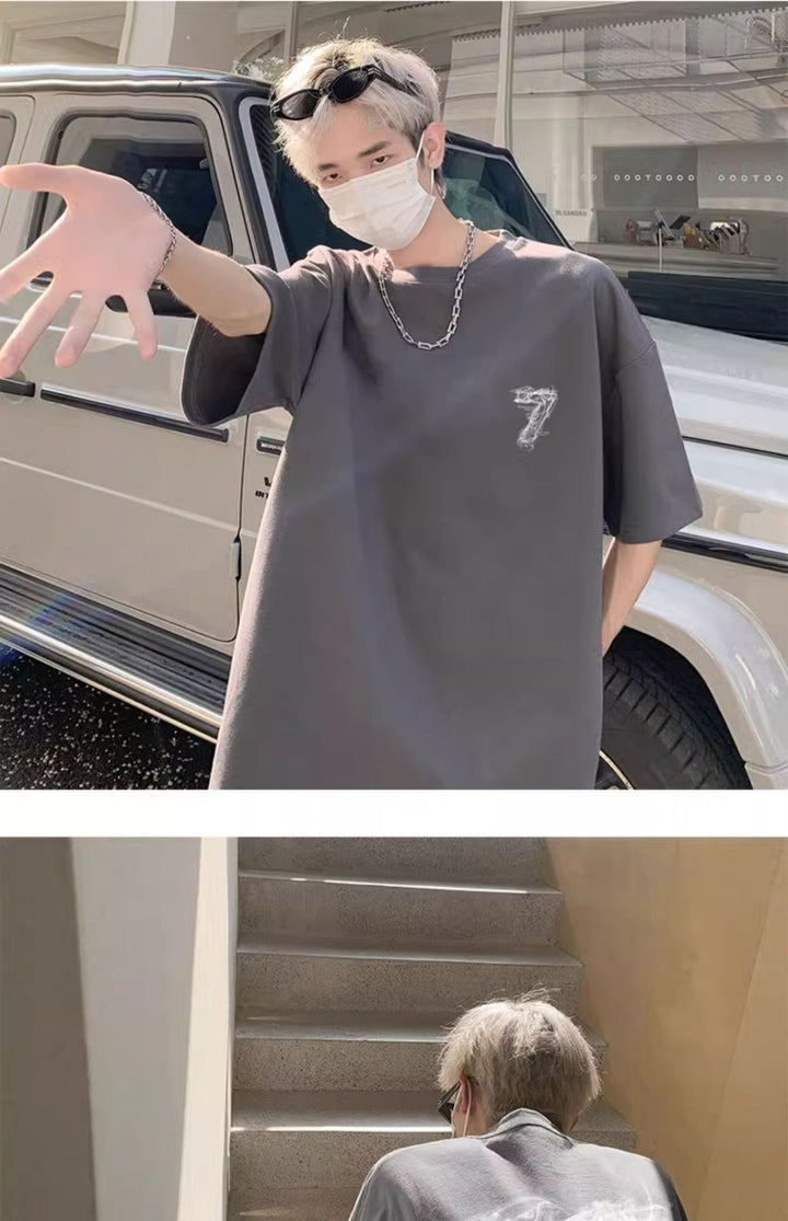 Hongkong Stil Herren T-Shirt, Übergröße, locker, mit Buchstabe Print, dunkelgrau, urban.
