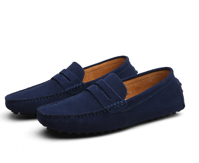 Stilvolle schwarze Herrenschuhe: Loafers für Business Casual und Freizeitausflüge.