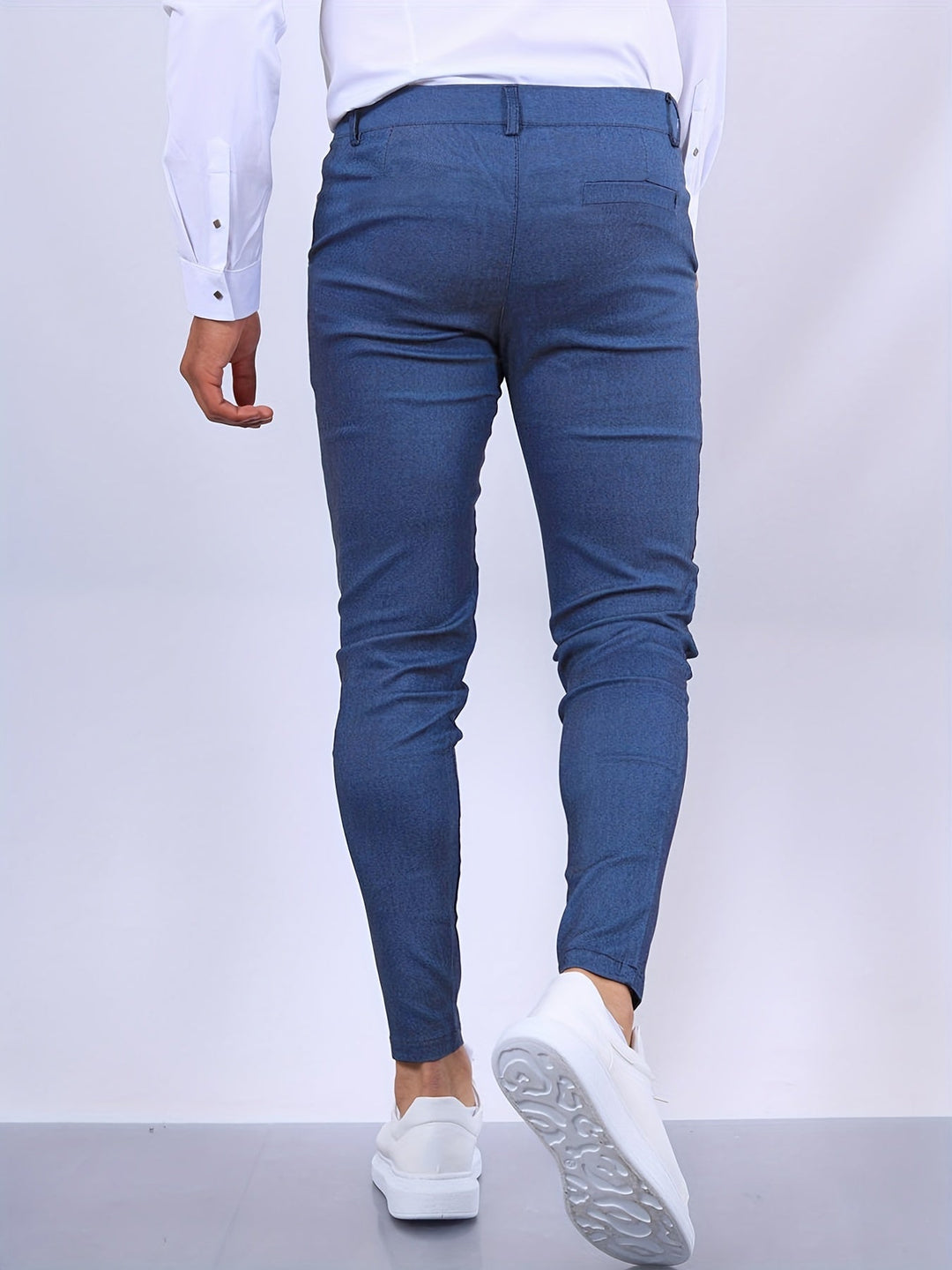 Bequeme Freizeit-Chino Noah für Herren, stilvoll & vielseitig für entspannte Alltags-Looks.