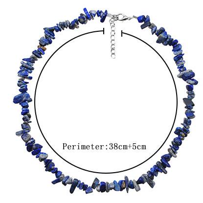 Feminine Edelsteinkette: polierte Natursteine, elegant und als Glücksbringer für Damen.