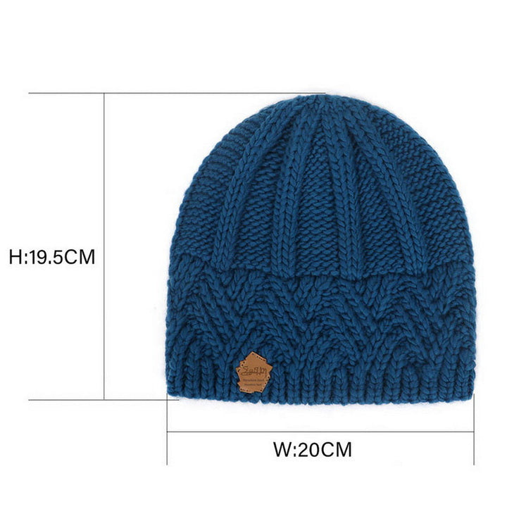 Winterliche Unisex Strickmütze. Trendige und warme Beanie für Damen und Herren. Gemütlicher Winterzauber.