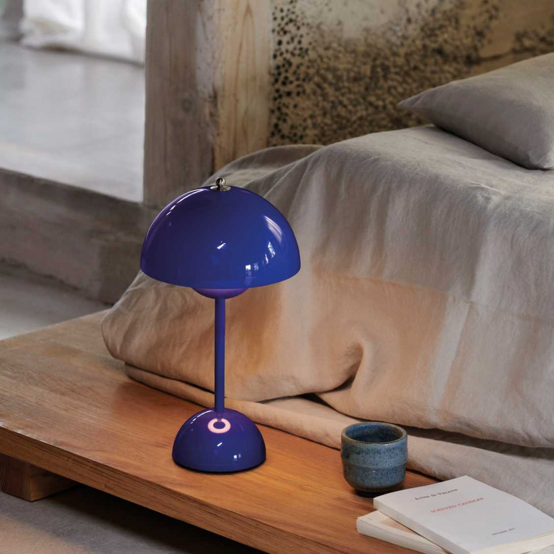 Dekorativ und praktisch: MoonGlow LED Lampe, kabellos, dimmbar, für jedes Zimmer.