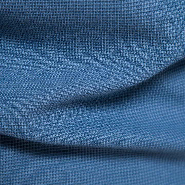 Gefalteter Herren-Winterpullover, weich & bequem. Zeitloses Basic-Oberteil aus Strick für die Männergarderobe.