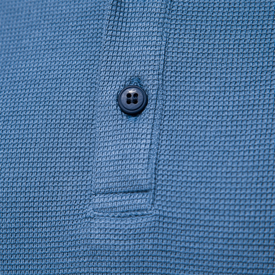 Eleganter & bequemer Herrenpullover. Zeitloses Langarm-Oberteil für Herren, ideal für Wintermode & Freizeitlooks.