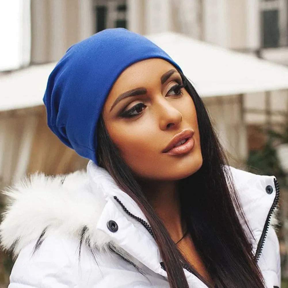 Unisex Winter Beanie: Weiche, warme Strickmütze in stilvollem Design für Damen & Herren, idealer Kälteschutz.