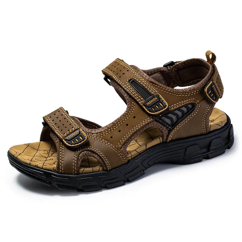 Verstellbare Riemen der Herren Komfort-Sandalen bieten optimale Passform & Halt. Ideal für Fußgesundheit & Gelenkentlastung.