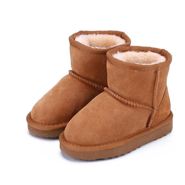 Warme, wasserdichte Kinder Winterstiefel für Schneeabenteuer; gefütterte Winterschuhe mit rutschfester Sohle.
