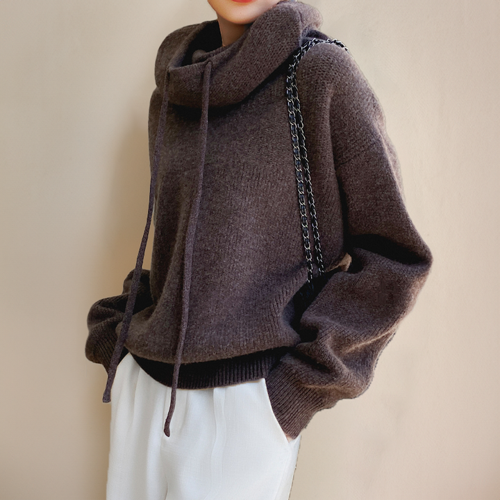 Vielseitiger Damen Rollkragenpullover, geeignet für Freizeit und Büro. Modern, warm und komfortabel.
