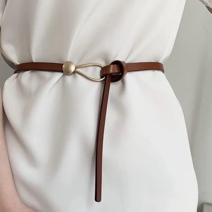 Damen-Accessoire: Eleganter Gürtel mit goldener Schnalle & Knotenriemen. Modisch, universell & ein tolles Geschenk.