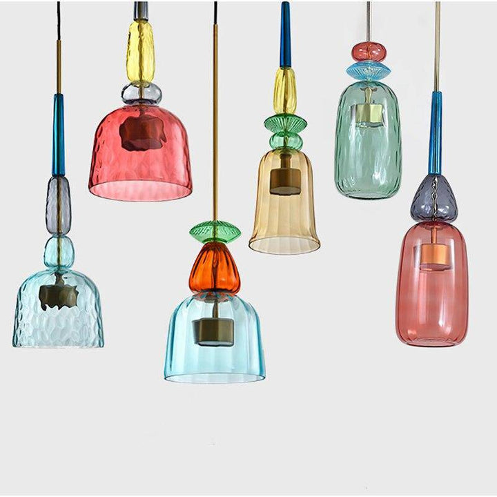 Farbige moderne Deckenleuchte, LED Hängelampe, ideal für Wohnzimmer, Esszimmer, Küche.