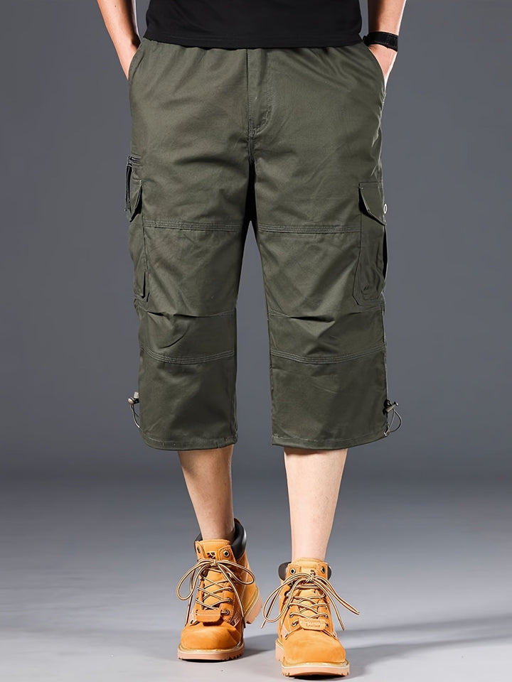 Vielseitige Herren Cargo Shorts mit vielen praktischen Taschen für Freizeit & Outdoor.