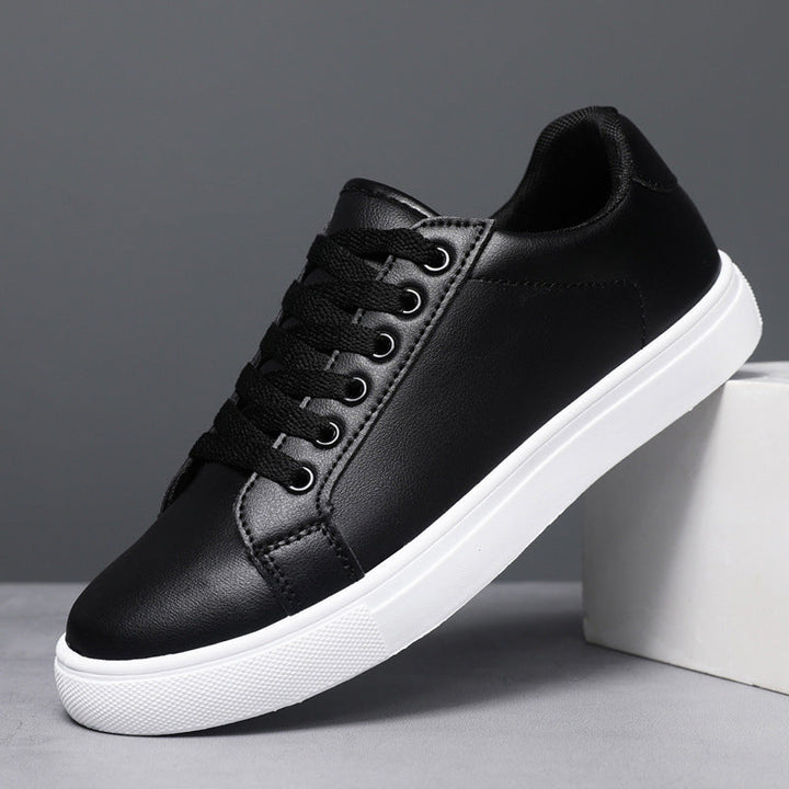Hochwertige Herren Casual-Schuhe: Klassische Schnür-Sneakers, sehr bequem und rutschfest für den perfekten Look.