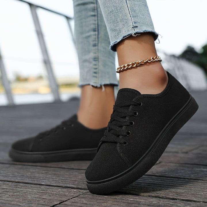 Rückansicht der bequemen Low-Top Damen Sneaker für Frühling und Sommer.