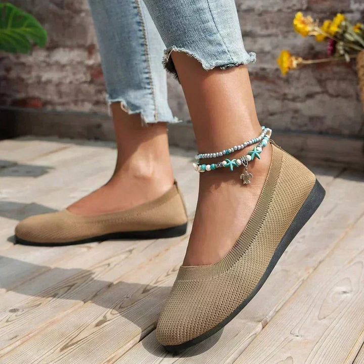 Damen-Ballerinas Mia: Orthopädische Komfortschuhe mit klassischem Design für eleganten Alltag.
