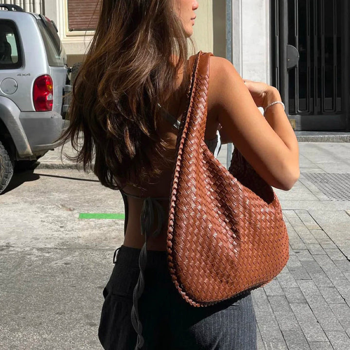 Geräumige & elegante Damen Tote Bag mit strukturierter Oberfläche, ideal für stilbewusste Frauen.