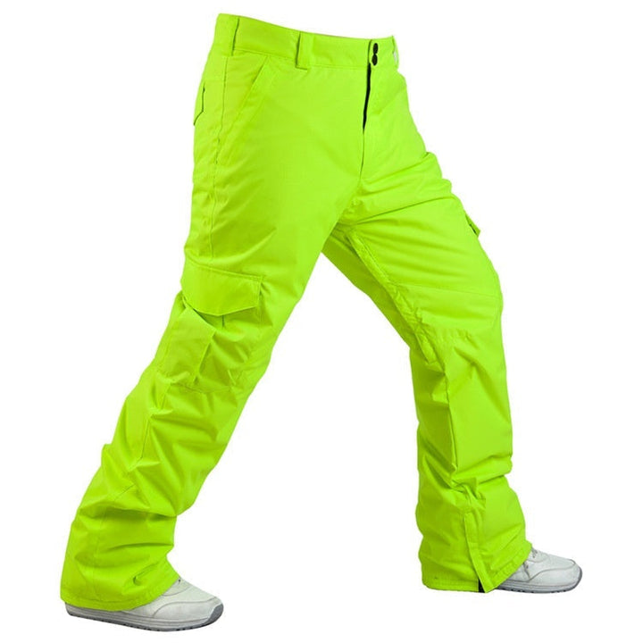 Robuste Outdoor Herren Skihose. Sportbekleidung für Ski, Snowboard und Winteraktivitäten, atmungsaktiv.
