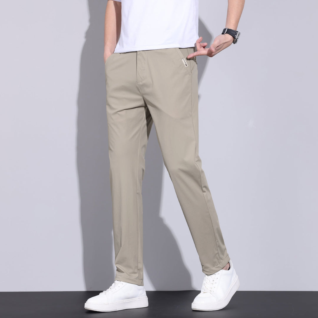 Vielseitige Herren Business- & Freizeithose, schnelltrocknend, mit Stretch und Elastikbund.