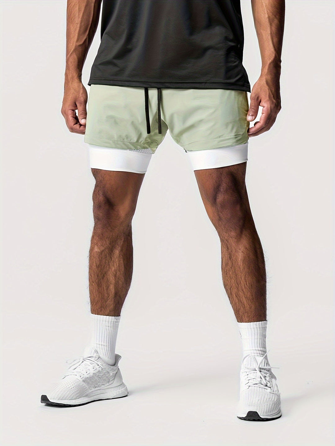Herren 2-in-1 Performance Laufshorts für maximalen Komfort & Halt. Ideal für Sport & Training.