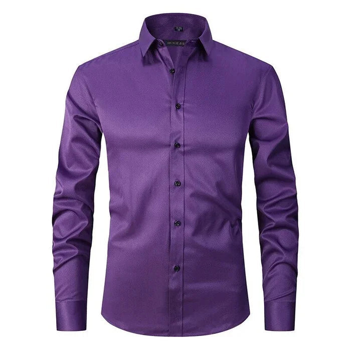 Stilvoller Kragen des atmungsaktiven Luxavita Herren Business-Hemdes, bügelfrei, slim-fit für modernen Look.