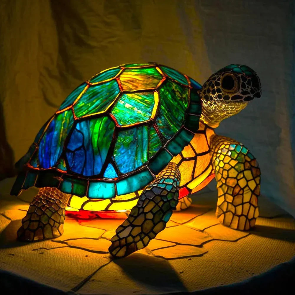 VitraFauna Buntglas Schildkröte Tischlampe, leuchtende Farben, einzigartige Kunst-Dekoration für jeden Raum.