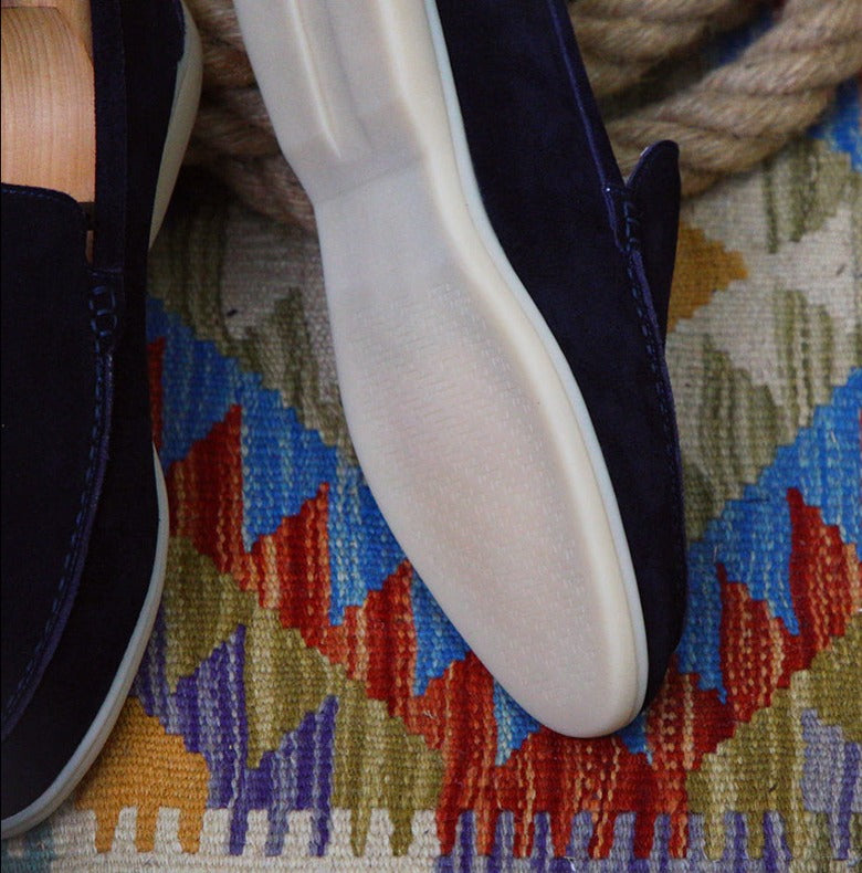 Elegante Herren Slip-On Schuhe: Komfort trifft modernes Design, vielseitige Freizeitschuhe.