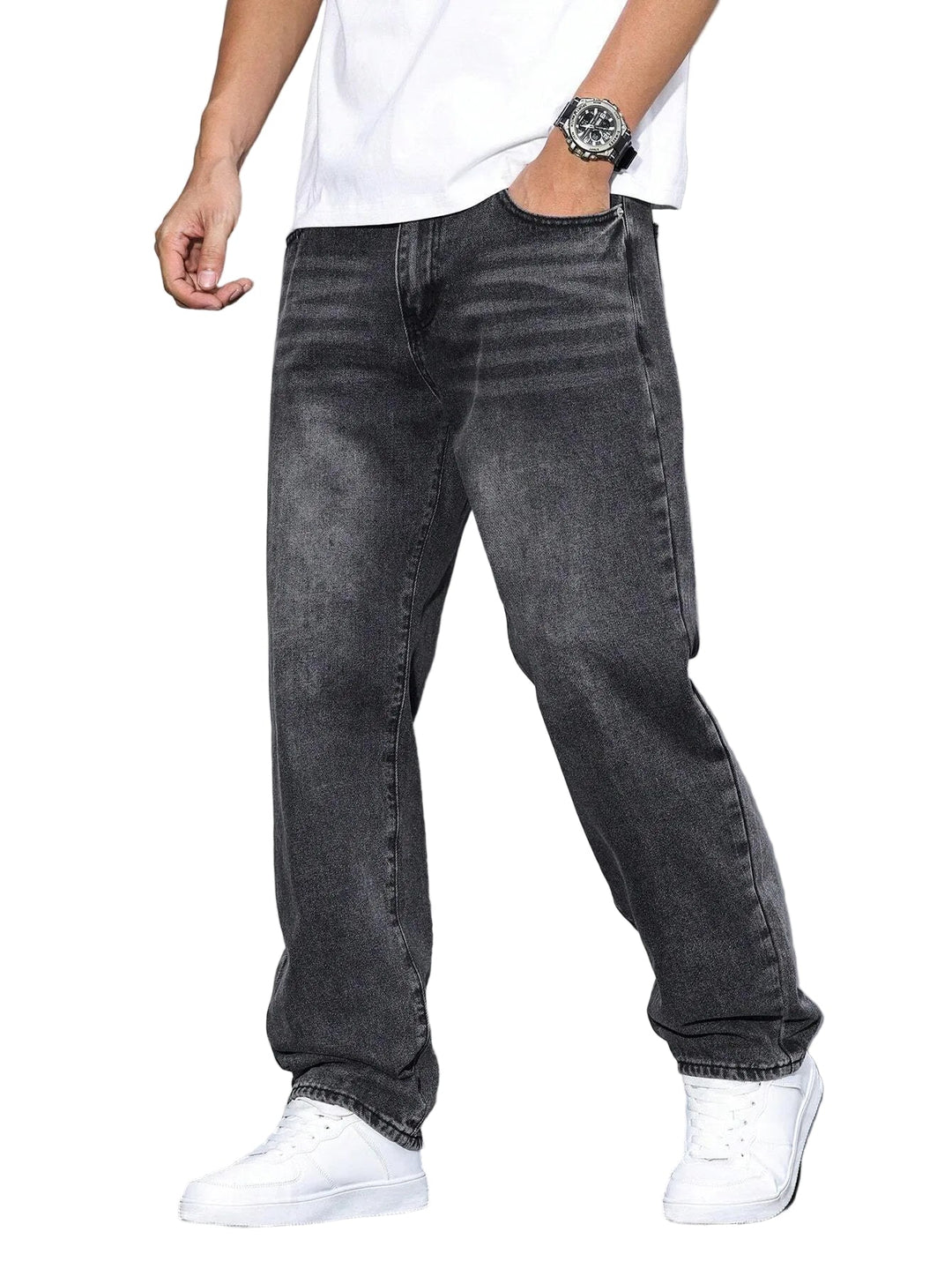 Rückansicht der Herren Jeans mit geradem Bein. Bequeme Passform, Gesäßtaschen. Ideal für Alltag & Freizeit.
