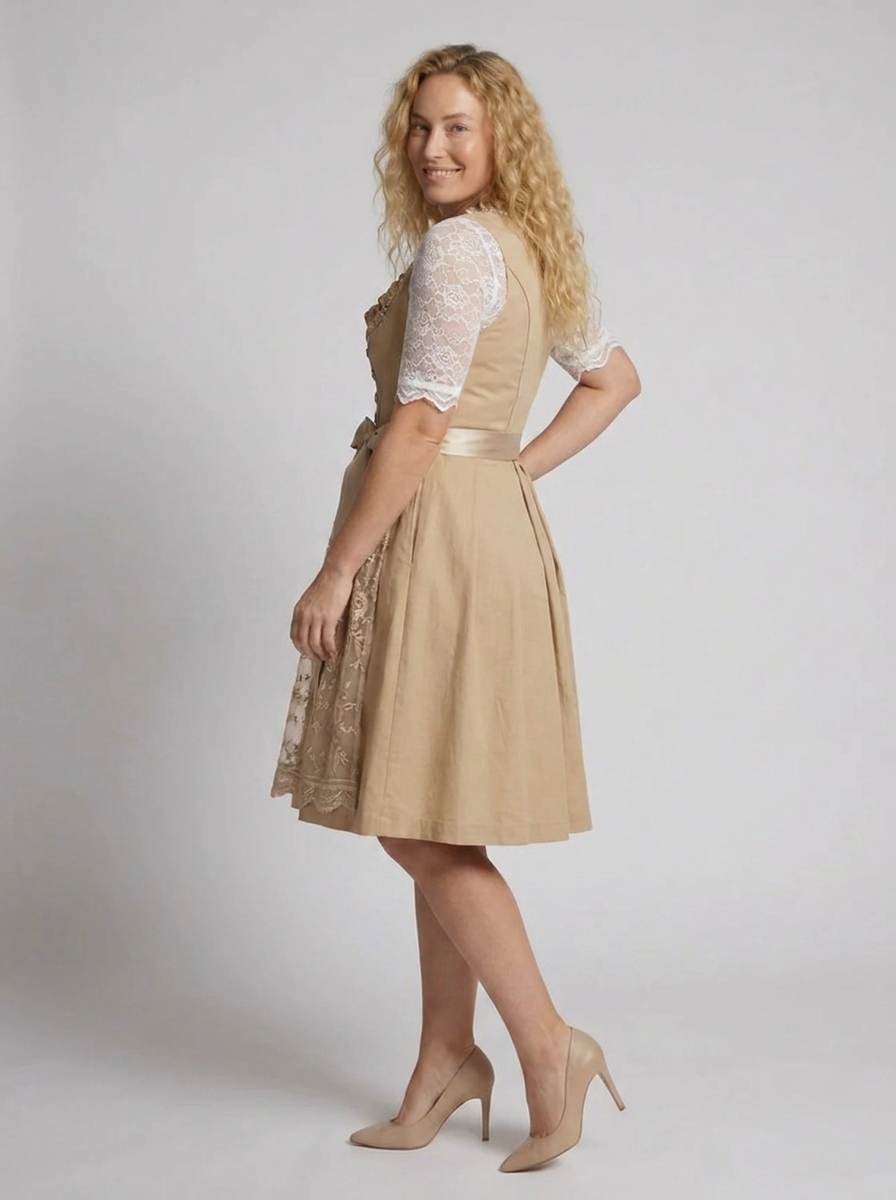 Stilvolles Herbst-Festkleid für Damen in Beige, mit zarter Spitze, knielang und eleganten Langarmen.
