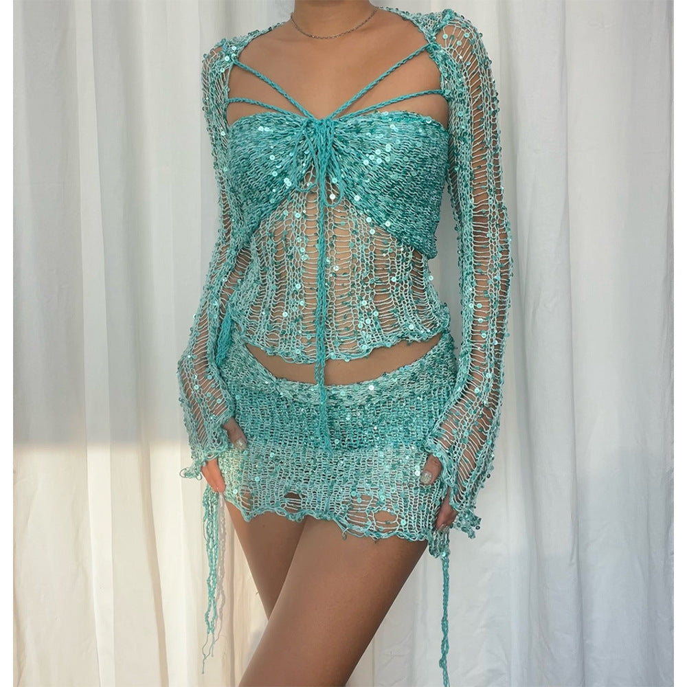 Stylischer Damen Zweiteiler: Glitzerndes Netz Crop Top & passender Minirock für Partyabende.