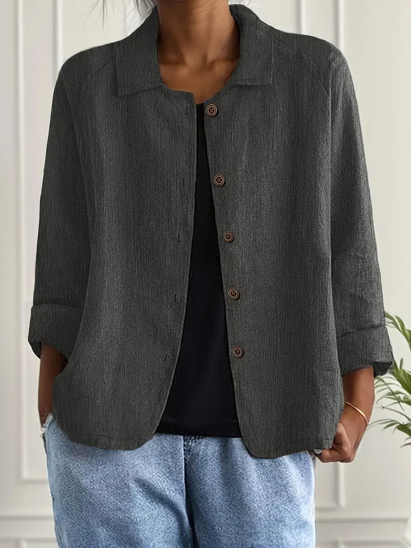 Damen-Strickjacke, leicht und atmungsaktiv, ideal für einen komfortablen Sommer-Look.
