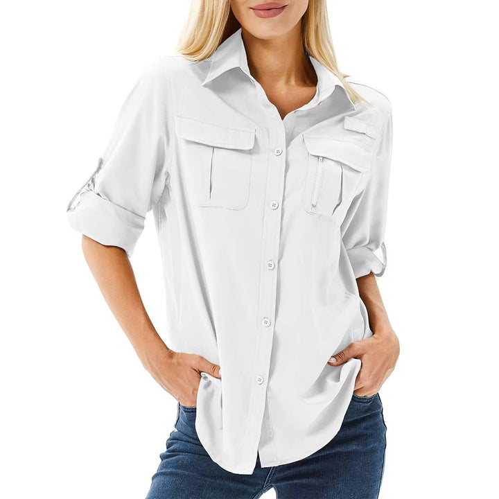 Funktionelle, leichte Damen Wanderbluse mit Sonnenschutz UPF 50 und Belüftung für heiße Tage.
