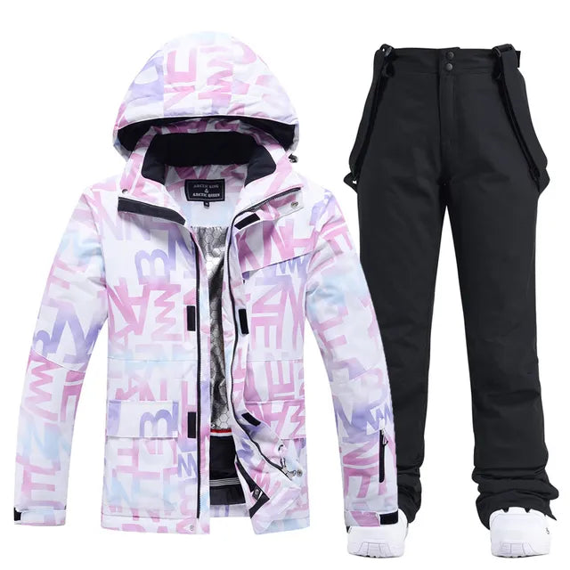 Aurora Damen-Schneeanzug: Moderner Outdoor-Anzug, perfekt für den Winter & Sportbekleidung.