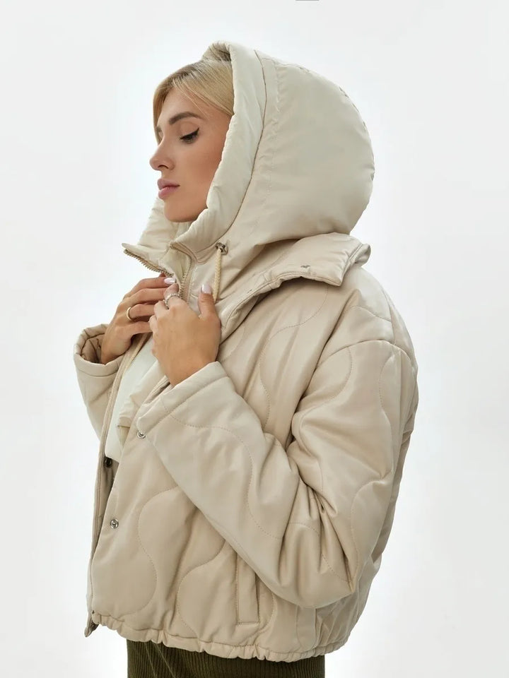 Warmer & kuscheliger Damen Winter Kapuzen-Schal, schützt Hals & Kopf stilvoll vor Kälte.
