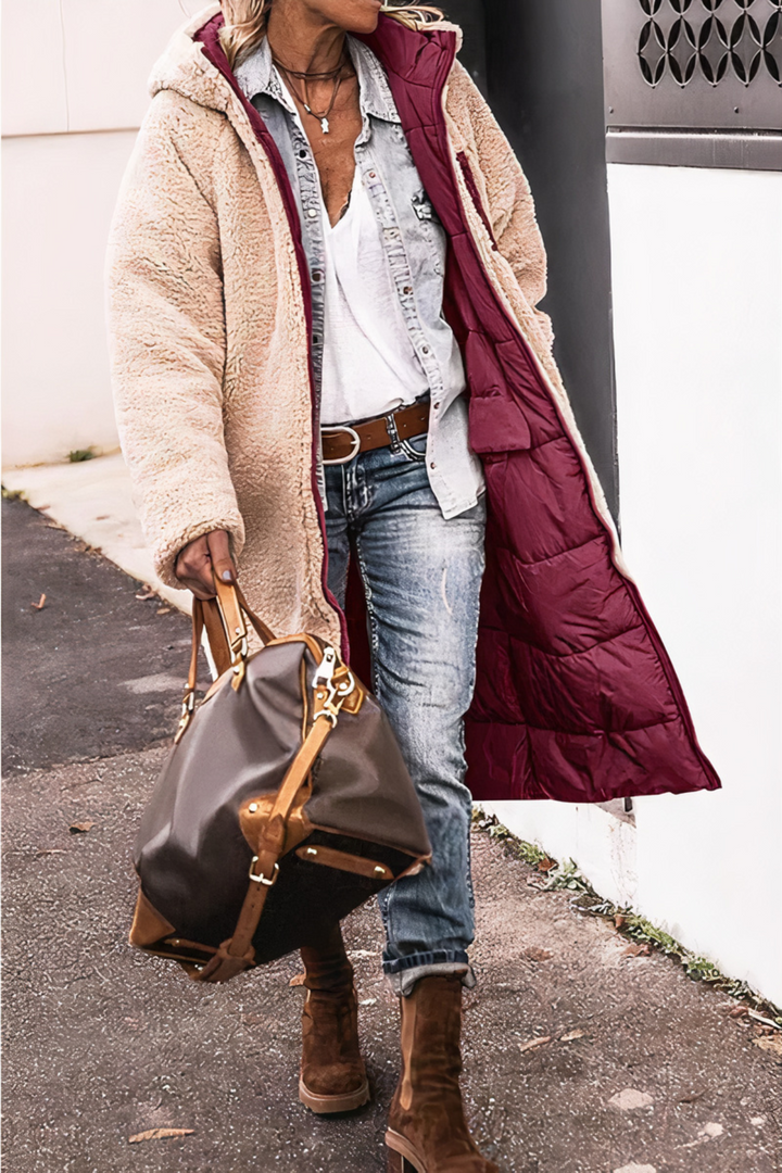 Wendbare Wintermode Damen: Warme, stilvolle Puffer-Jacke für Frauen, perfekt für die kalte Jahreszeit.