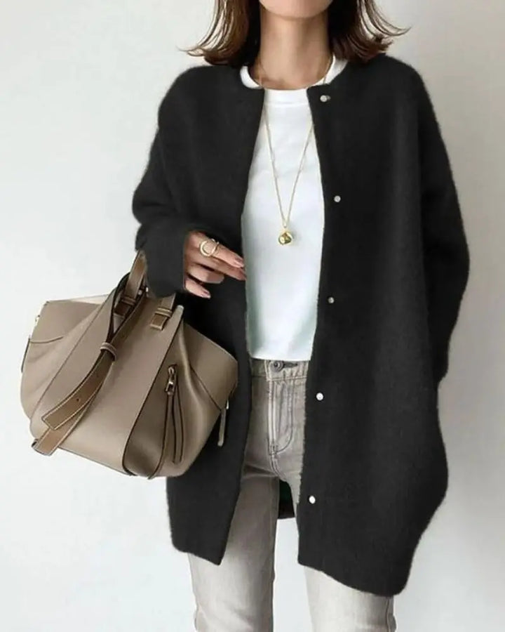 Stilvolle Herbst-Damenweste für Layering, elegante Frauenmode für kühle Tage und besondere Anlässe.