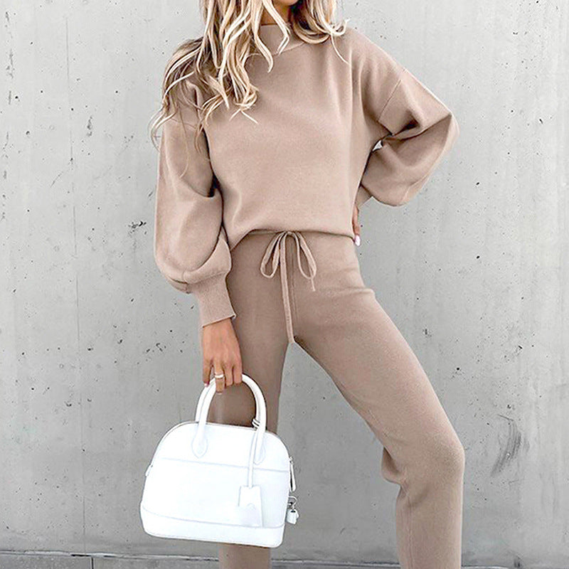 Stilvolle Damen Freizeitkleidung: Bequemer Loungewear Zweiteiler, perfekt für Spaziergänge, Reisen & Alltag.