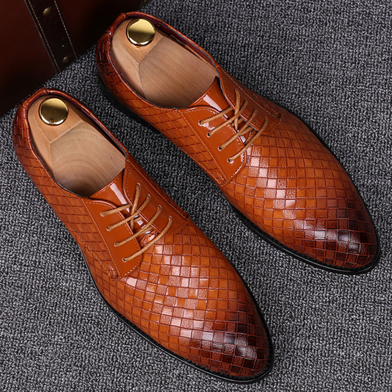 Hochwertige klassische Herren Schnürschuhe, vielseitig für Business, Freizeit und formelle Looks. Komfortable Alltagsschuhe.