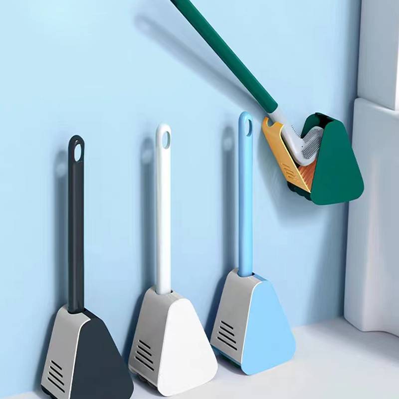 Flexible Toilettenbürste mit langem Griff und geschlossenem Halter zur Badreinigung.