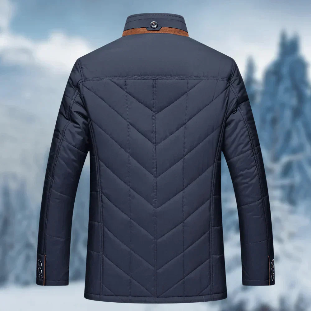 Warme Herren Pufferjacke (Steppjacke) für den Winter, ideal für Outdoor-Aktivitäten bei Kälte.