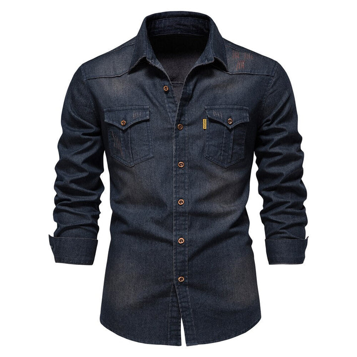 Enganliegendes Herren Langarm Freizeithemd Slim Fit, das die moderne Silhouette betont.
