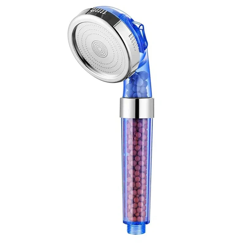 All-in-One Duschkopf mit Wasserfilter, Hochdruck & Wassersparfunktion für ein reines Duschvergnügen.