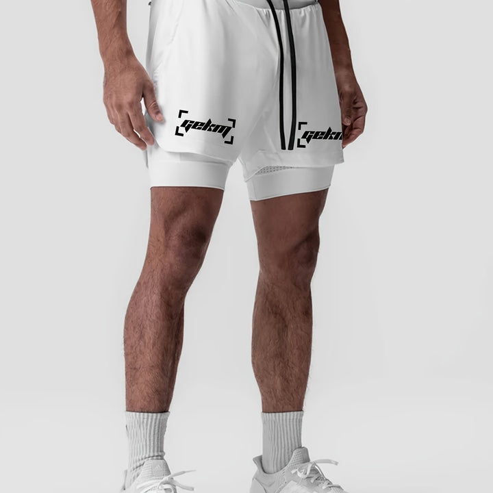 Moderne Herren 2-in-1 Sportshorts, optimiert für Laufen, Fitness & Workout. Hoher Tragekomfort.