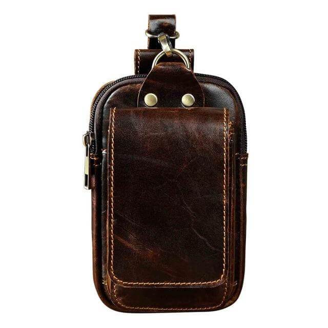 Kompakte Herren Bauchtasche in Braun, ideales Accessoire für Freizeit, Reisen und Organisation.