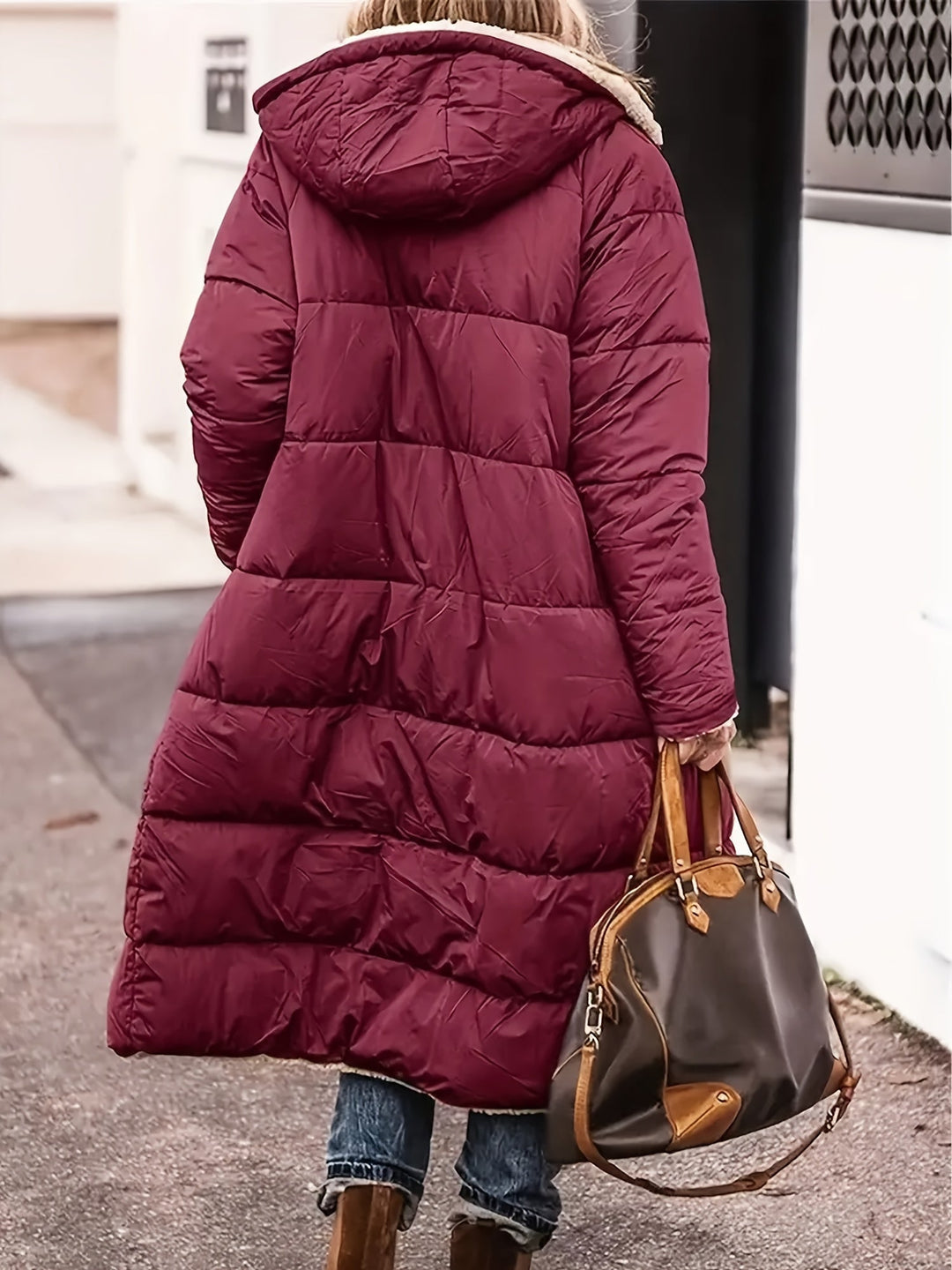 Weiche, bequeme lange Damen Herbstjacke Klara, stilvolle Outfits für kühle Tage.