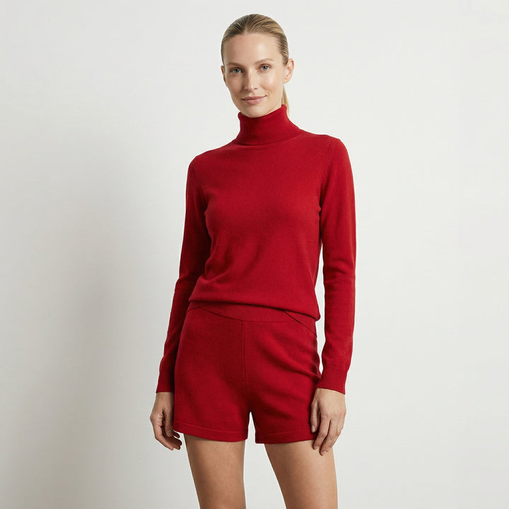 Warmer Damen Rollkragenpullover, langarm, als eleganter Winterpullover für stilvolle Outfits.